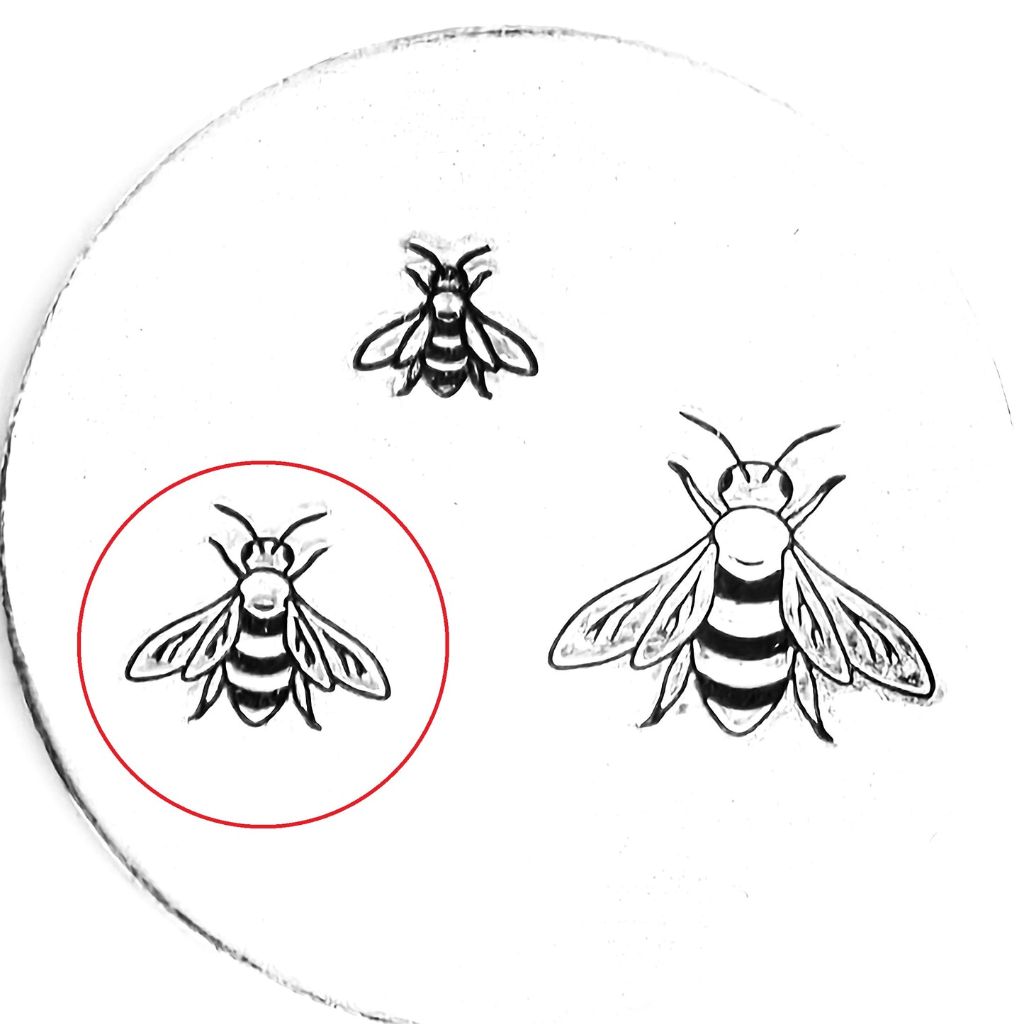 Bee #04